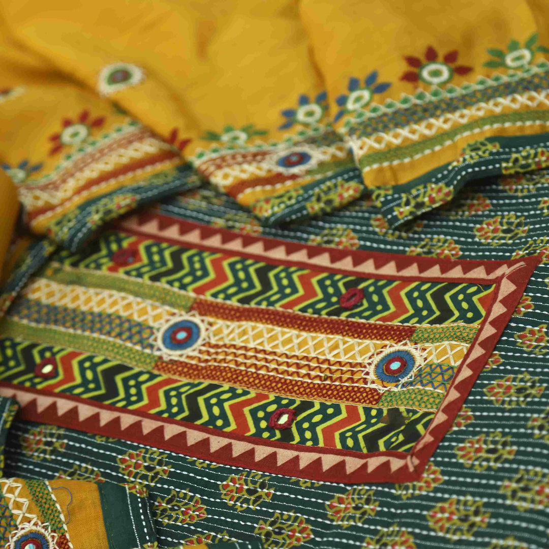 Anokhi Green Ajrak Print Kantha Cotton Top with Border Hem Dupatta