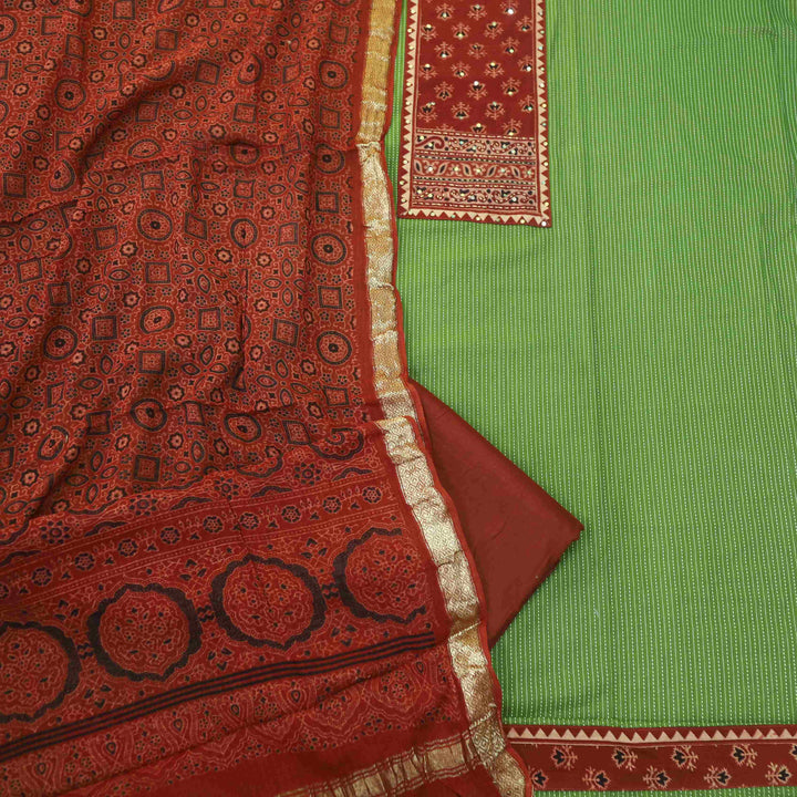 Rushna Parrot Green Ajrak Printed Patch with Kantha Cotton Suit Set