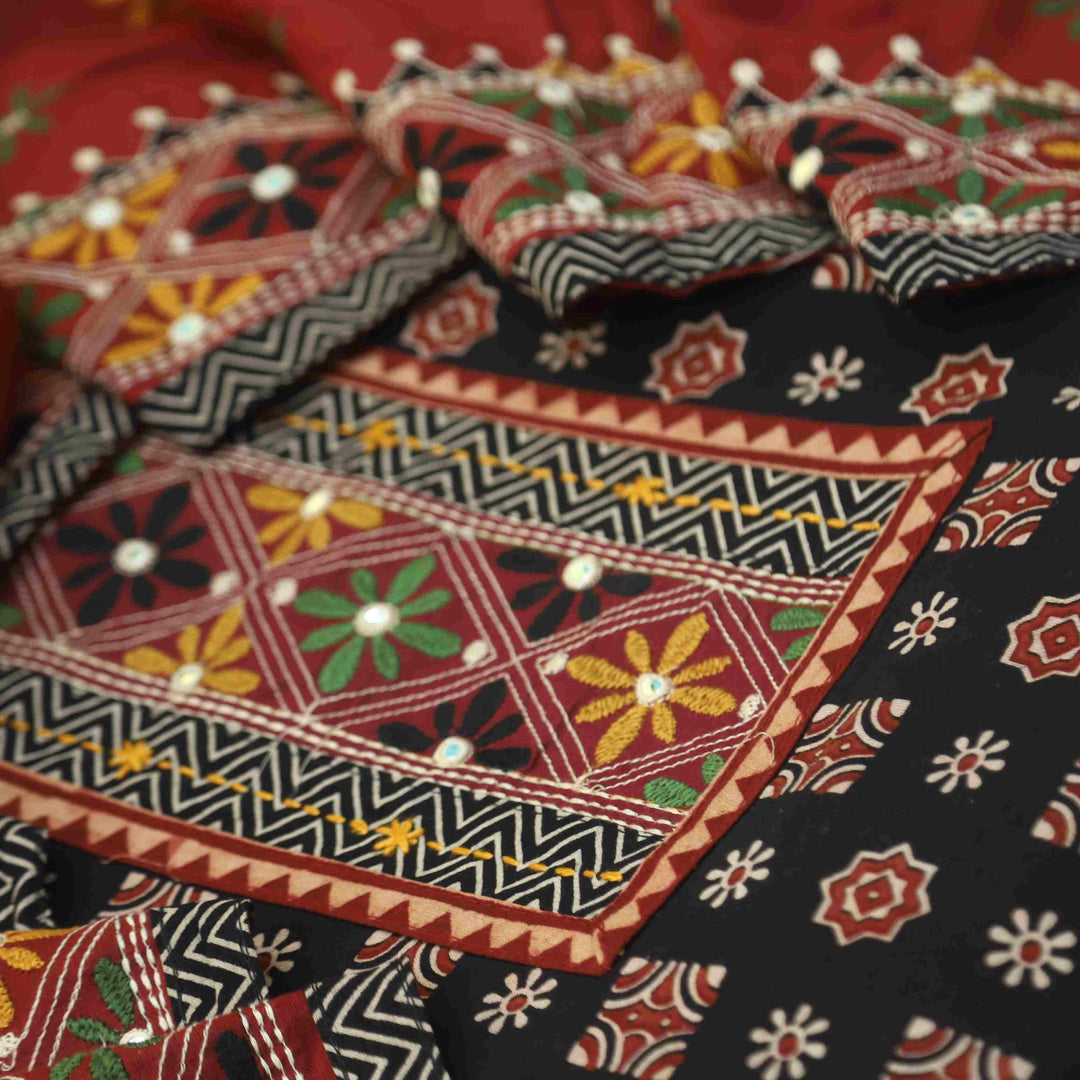 Khairiyat Jet Black Kutch Work Printed Cotton Top With Cotton Dupatta Set