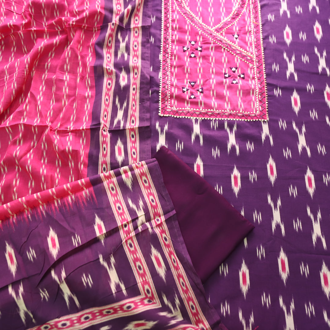 Aarushi Orchid Purple Printed Angrakha Yoke Mirror work Ikkat Print Cotton Set