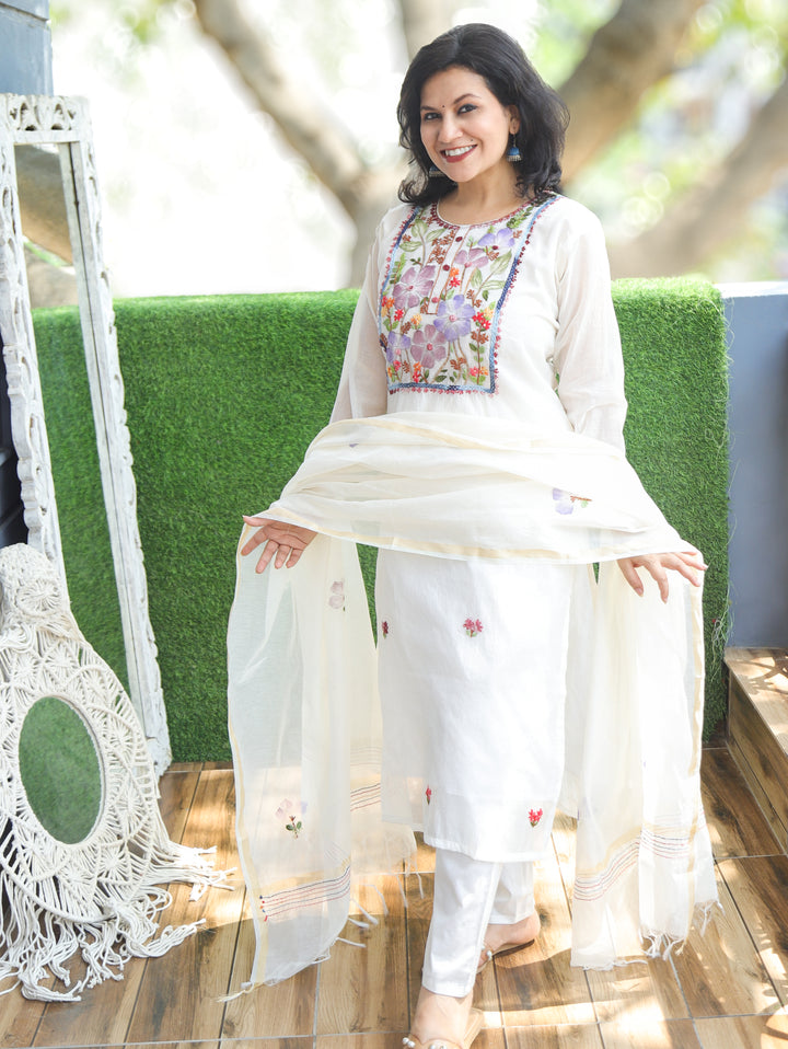 Elisha Shell White Kantha Mul Chanderi 3 Piece Set