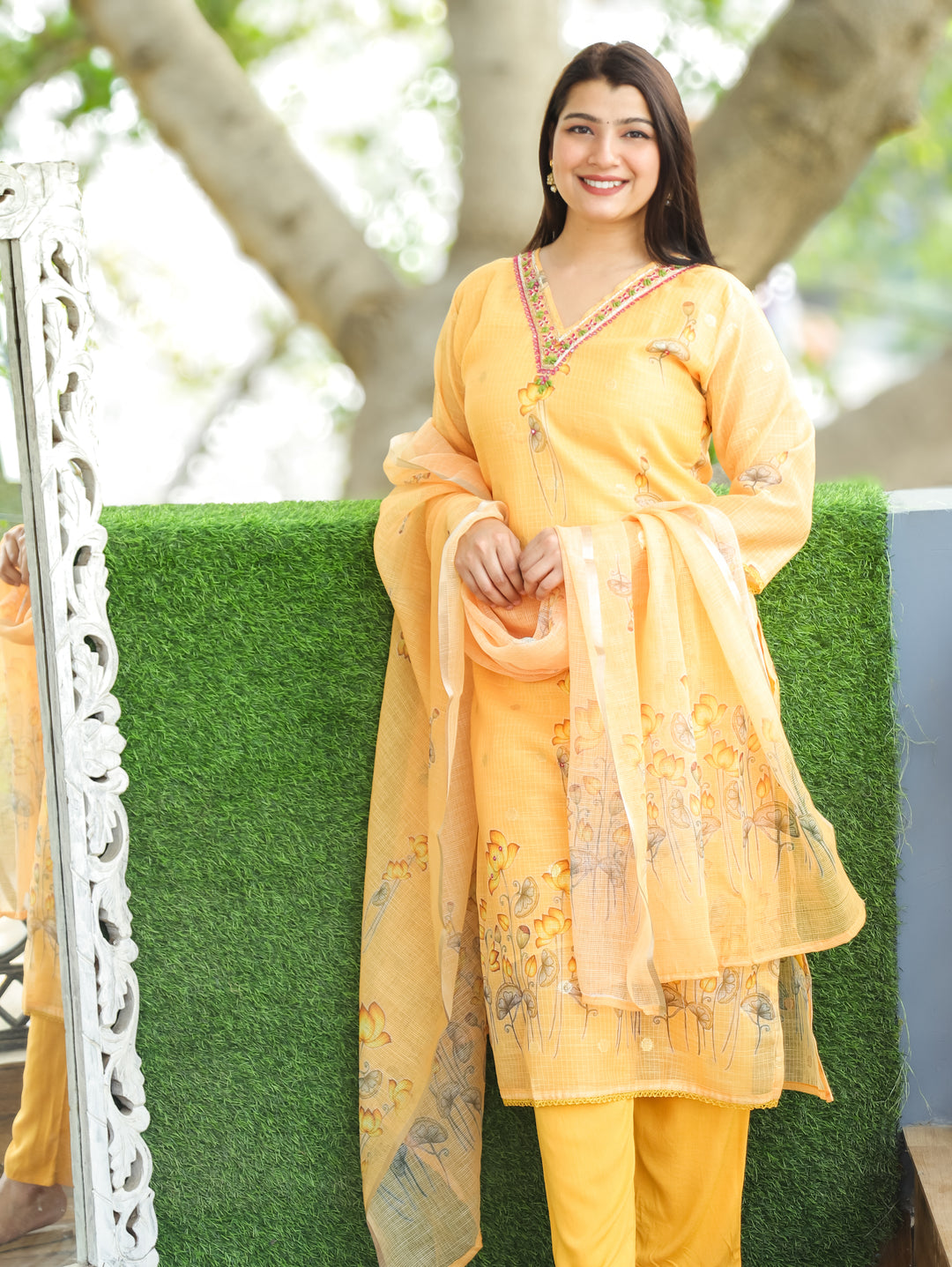 Jhanvi Saffron Yellow V Embellish Pichwai Printed Hem Kota Doriya 3 PIece Set