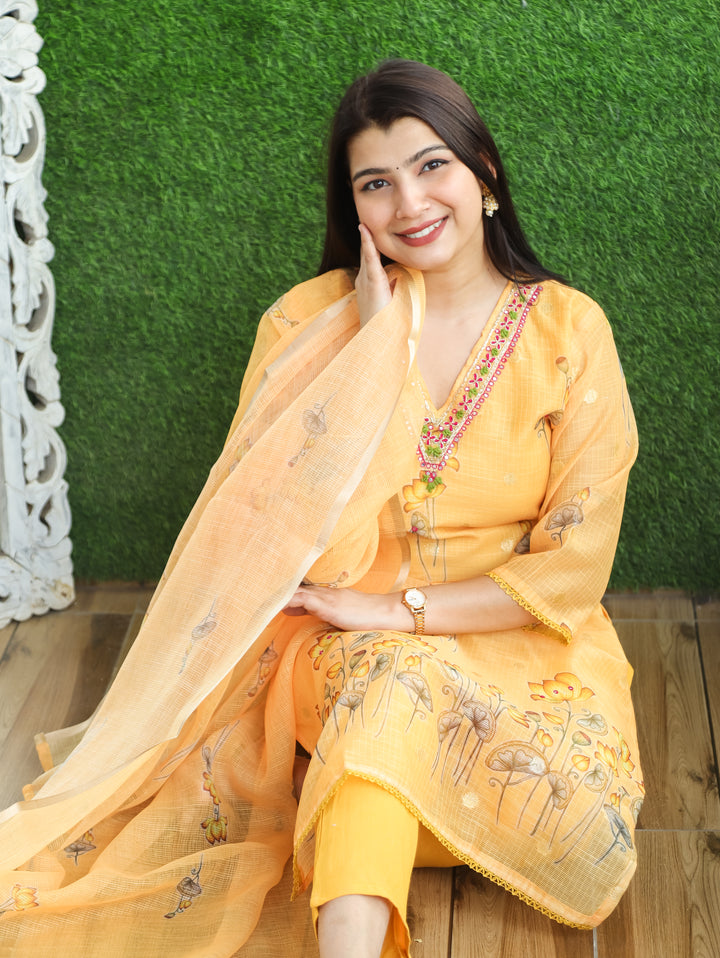 Jhanvi Saffron Yellow V Embellish Pichwai Printed Hem Kota Doriya 3 PIece Set
