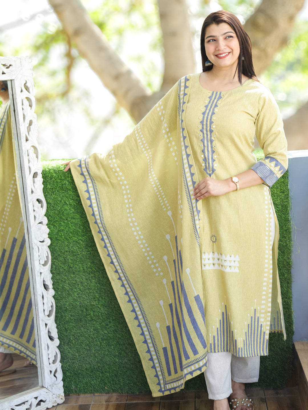 Aadhira Pista Green Mirror with Thread Work on Neck Printed Cotton Linen Set