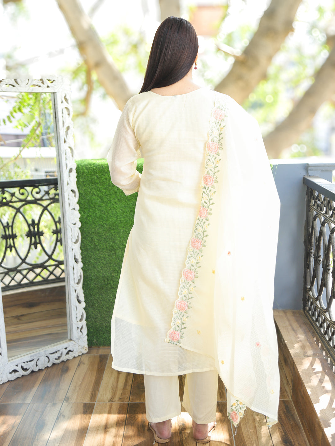 Chandbali Buttermilk Yellow Floral Embroidered V Neck Work Kota Doriya 3 Piece Set