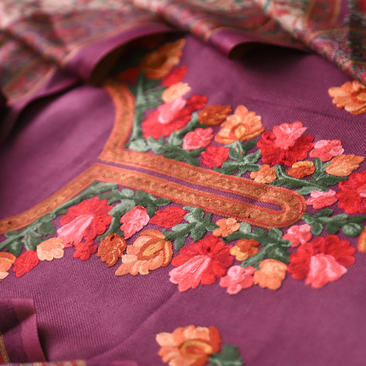 सूरजमुखी Onion Purple with Kashida Embroidery Work Semi Pashmina Winter Set
