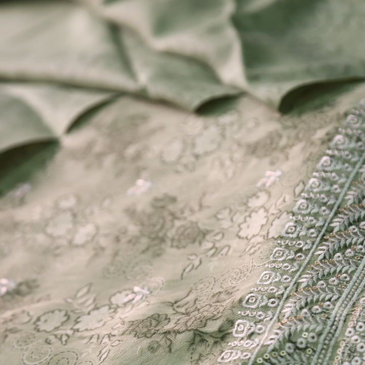 मोहक Fern Green Floral Print with Thread Work Hem Semi Pashmina Winter Set