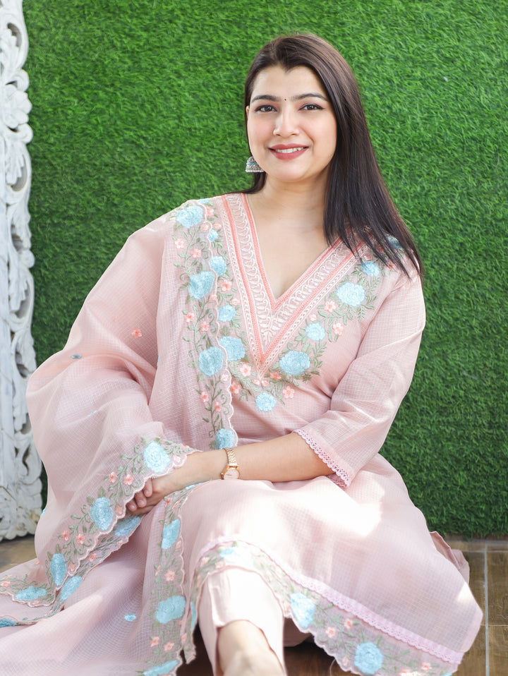 Chandbali Frosty Peach Floral Embroidered V Neck Work Kota Doriya 3 Piece Set