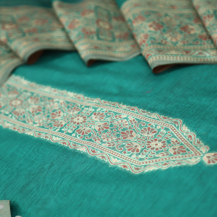 Khavaat Emerlad Green Thread with Authentic Jamdani Weaved Hem Chanderi Set