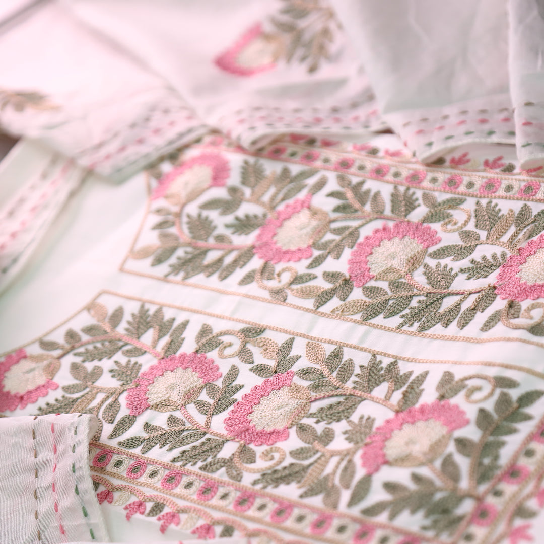 Adaakari Pearl White with Floral Aari Embroidered Neck Yoke Jam Cotton Set