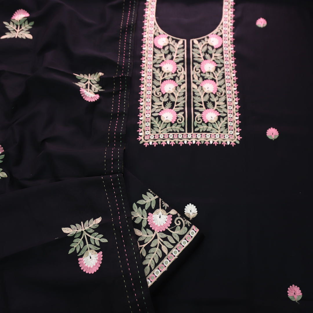 Adaakari Ebony Black with Floral Aari Embroidered Neck Yoke Jam Cotton Set