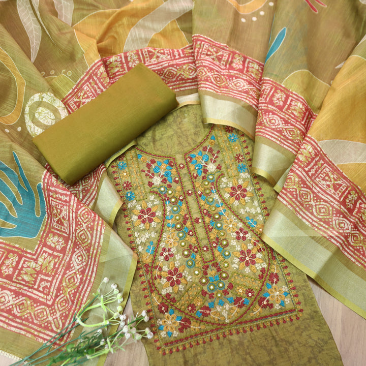 Fanaa Mehndi Green Thread Embroidered with Patra Self Printed Cotton Linen Set