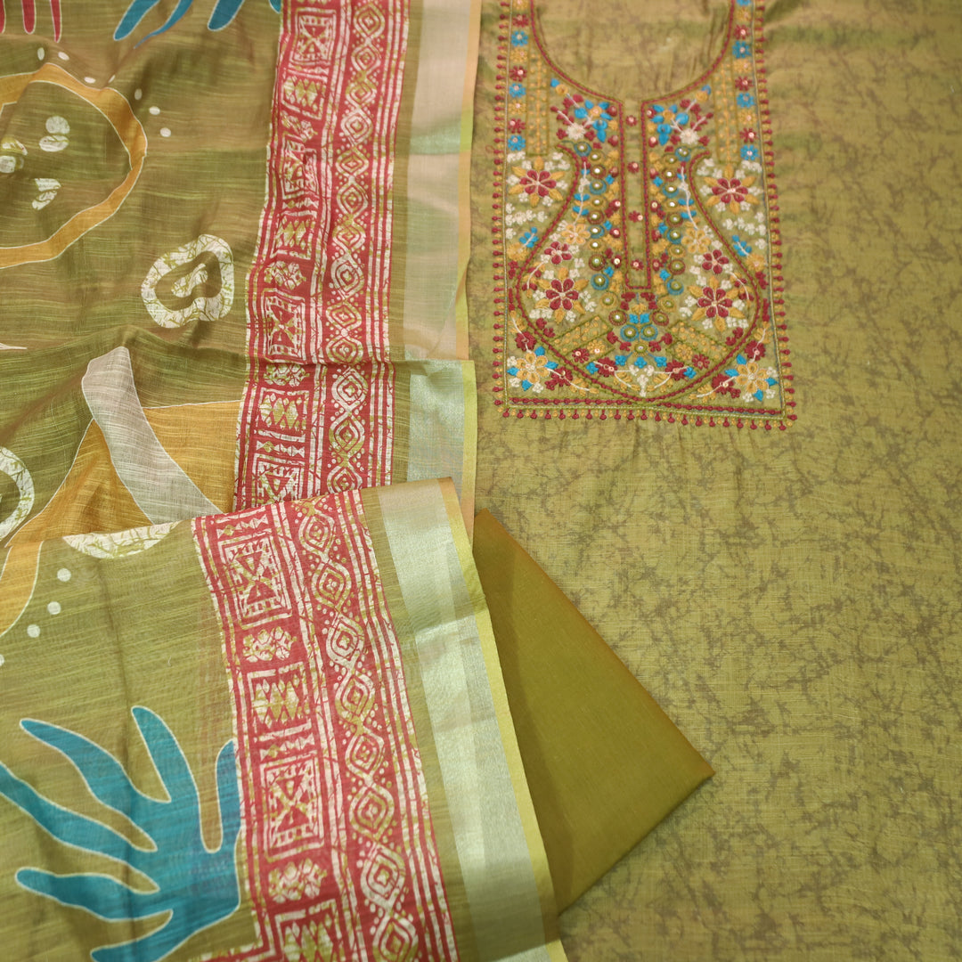 Fanaa Mehndi Green Thread Embroidered with Patra Self Printed Cotton Linen Set