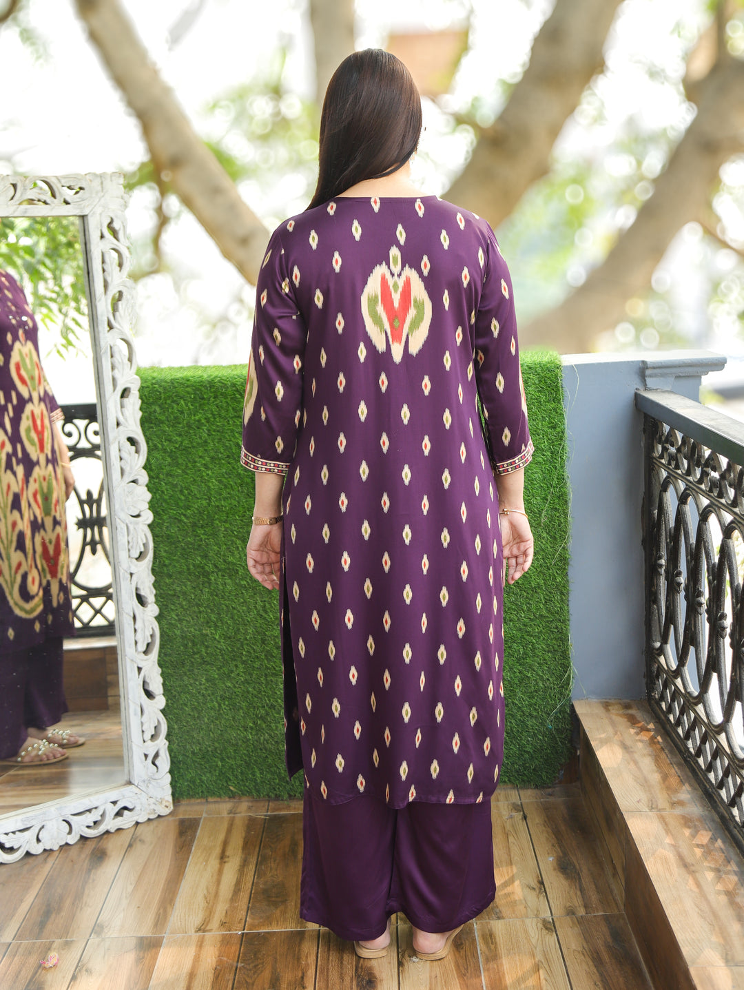 Kiara Mahogany Purple ne Mirror Work Ikkat Style Printed Hemline Satin 2 Piece Set