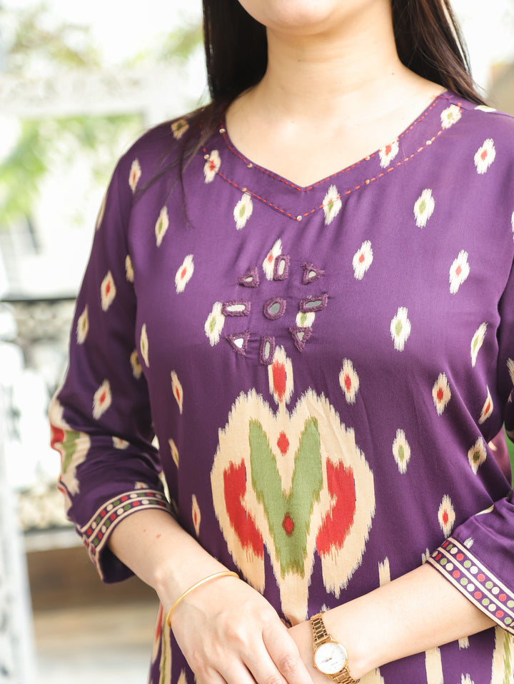 Kiara Mahogany Purple ne Mirror Work Ikkat Style Printed Hemline Satin 2 Piece Set