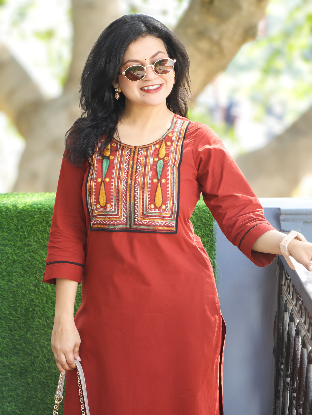 Chanda Velvety Maroon Thread Embroidered Neck Yoke Work Cotton Kurti