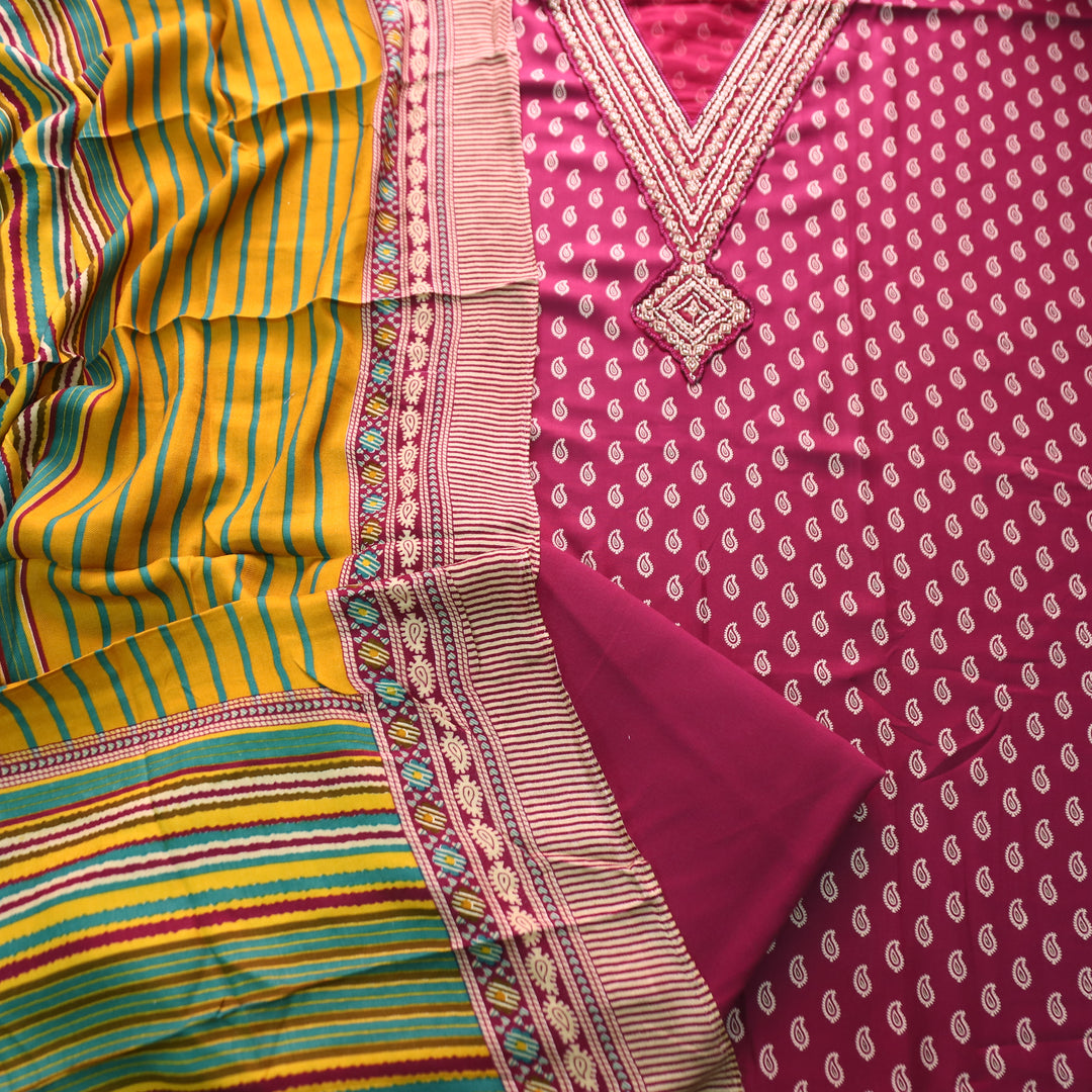 सरवरी Magenta Purple Embellished V Neckline Foil Work Semi Pashmina Winter Set