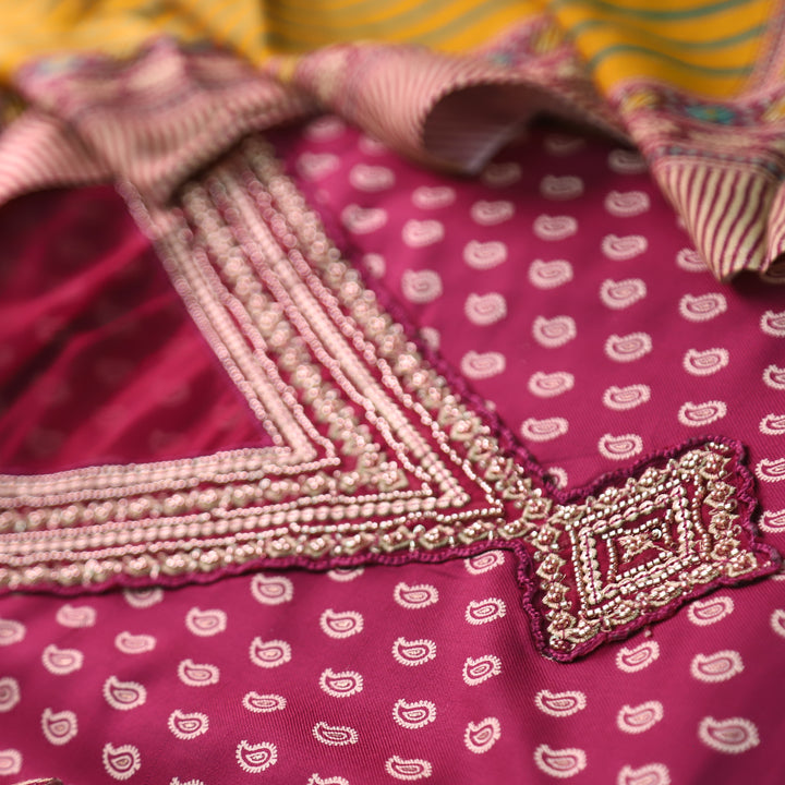 सरवरी Magenta Purple Embellished V Neckline Foil Work Semi Pashmina Winter Set