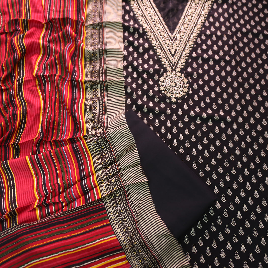 सरवरी Ebony Black Embellished V Neckline Foil Work Semi Pashmina Winter Set