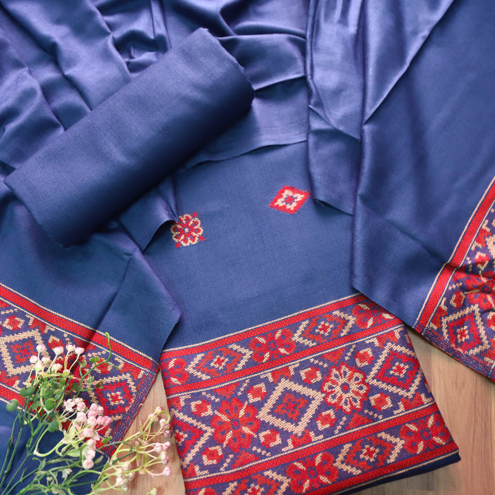 कृति Cerulean Blue Kullu Thread Weaved Hem Semi Pashmina Winter Suit Set