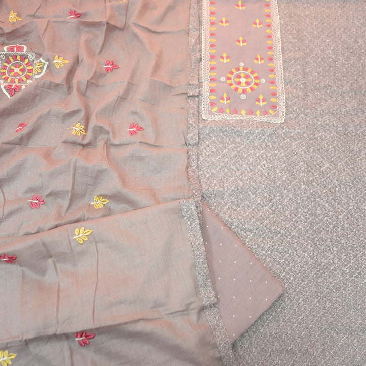 Ruhi Fossil Grey Embroidered Patch Printed Cotton Set