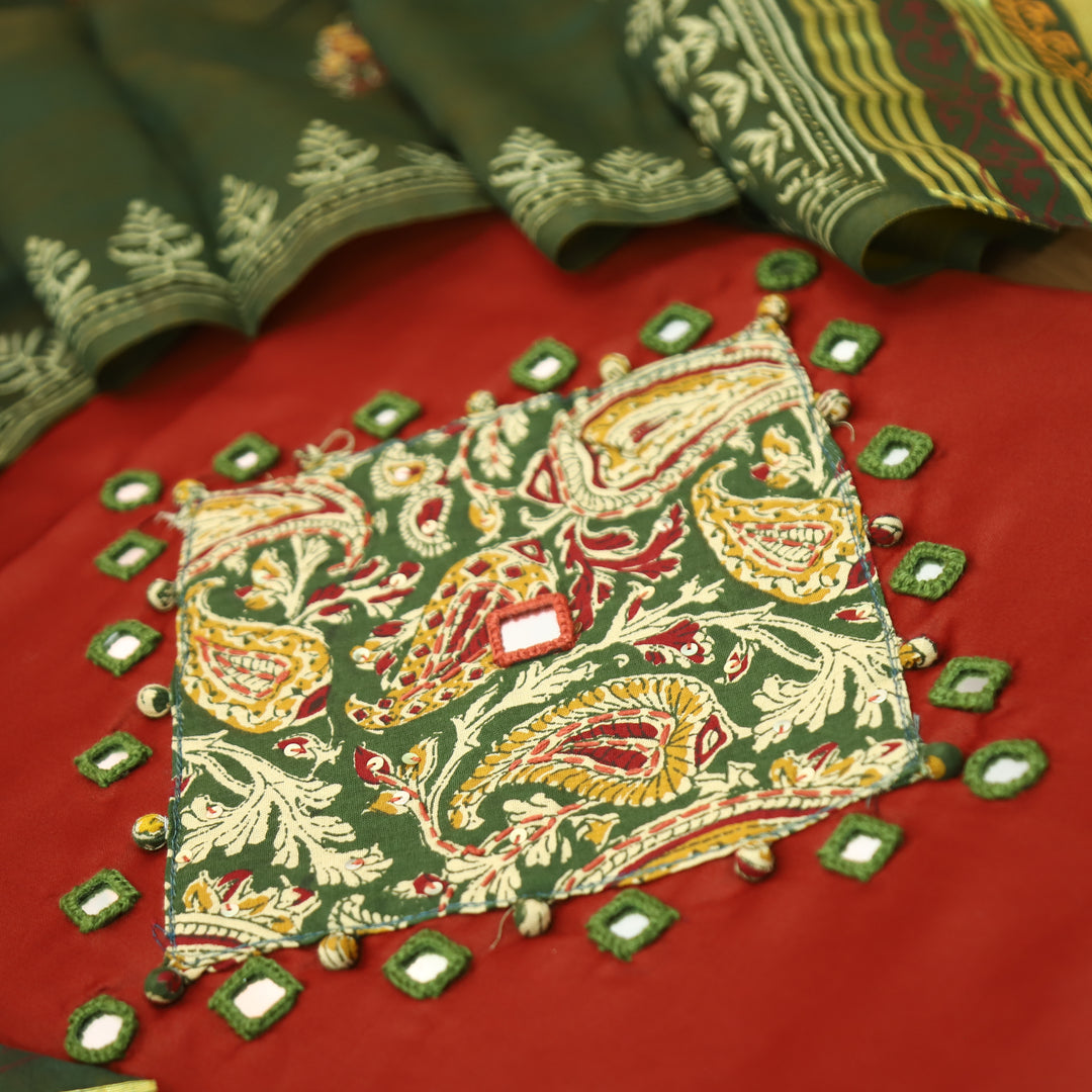 Saheli Bride Red Mirror Work Applique Kalamkari Jam Cotton Set
