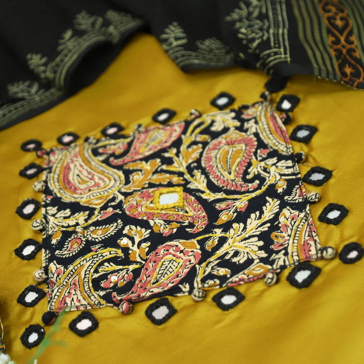 Saheli Yellow Mirror Work Applique Kalamkari Jam Cotton Set