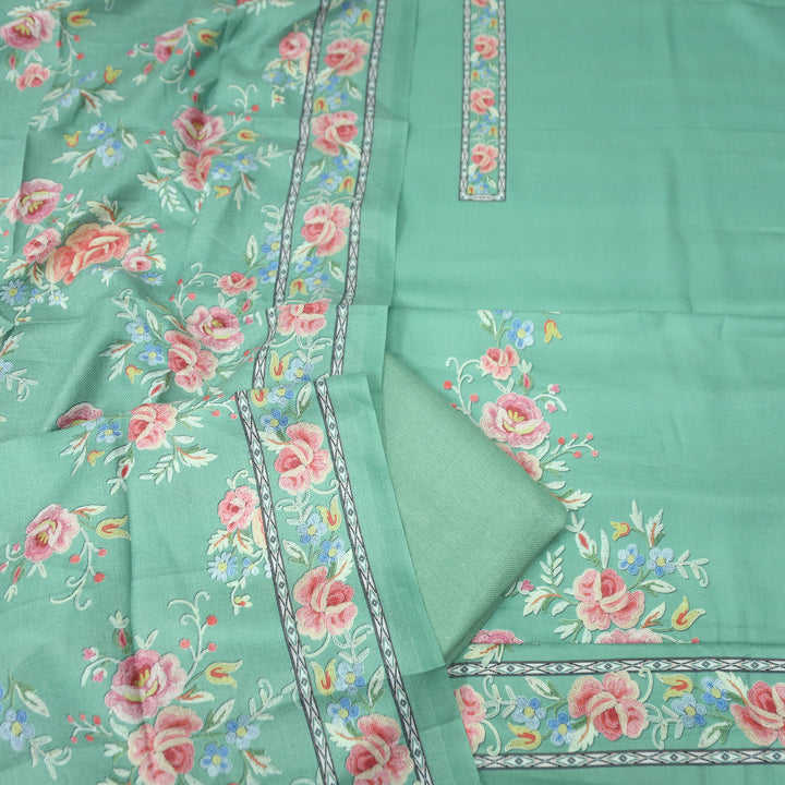 निर्मित Fern Green Defined By Floral Printed Work Semi Pashmina Winter Set