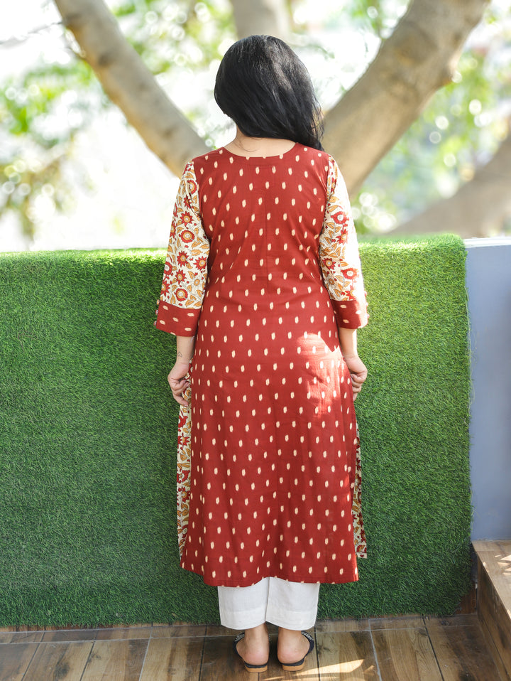 Khushi Barn Red Button Work in Beige Kalamkari Floral Printed Panel Cotton Kurti