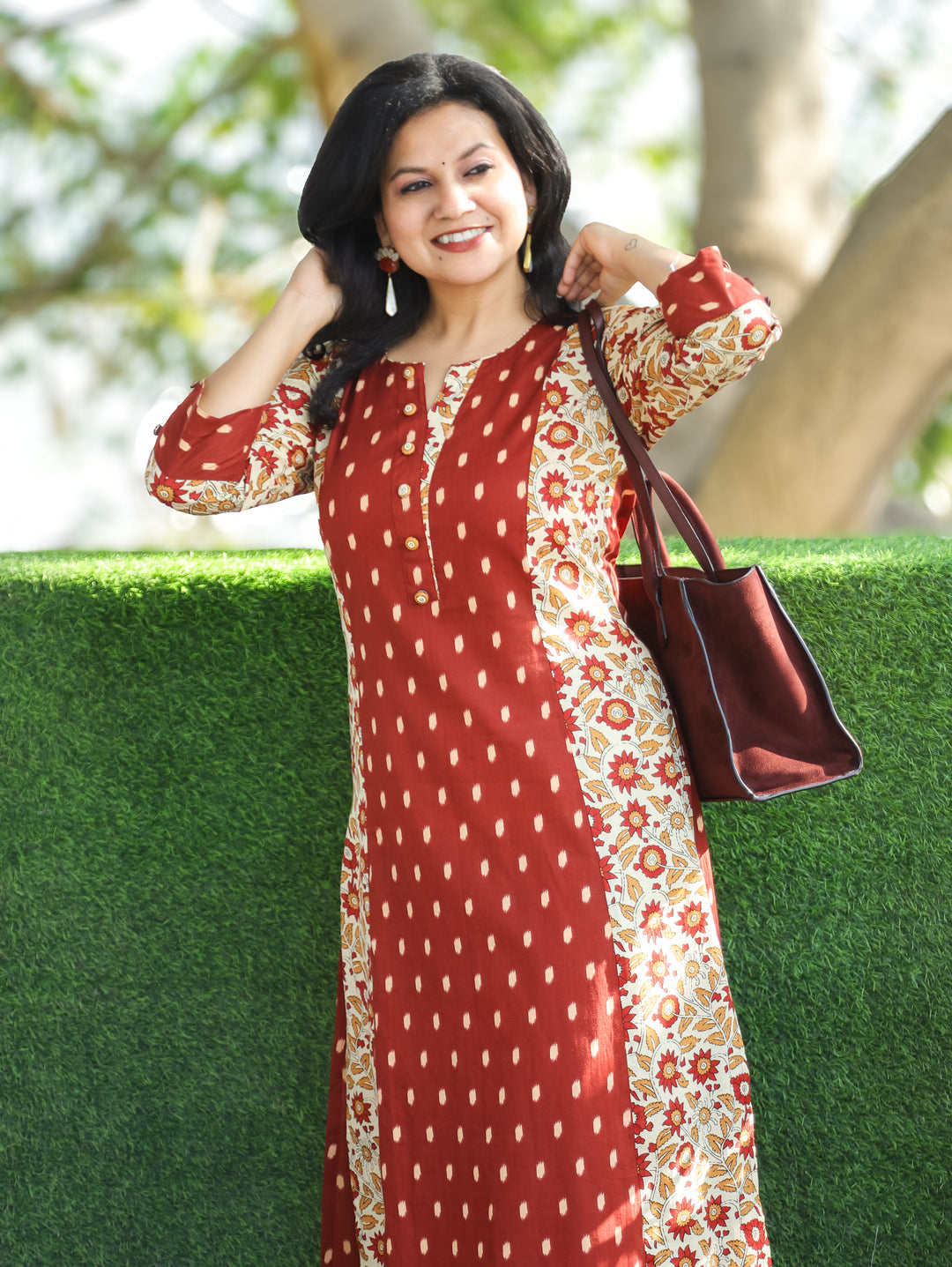 Khushi Barn Red Button Work in Beige Kalamkari Floral Printed Panel Cotton Kurti