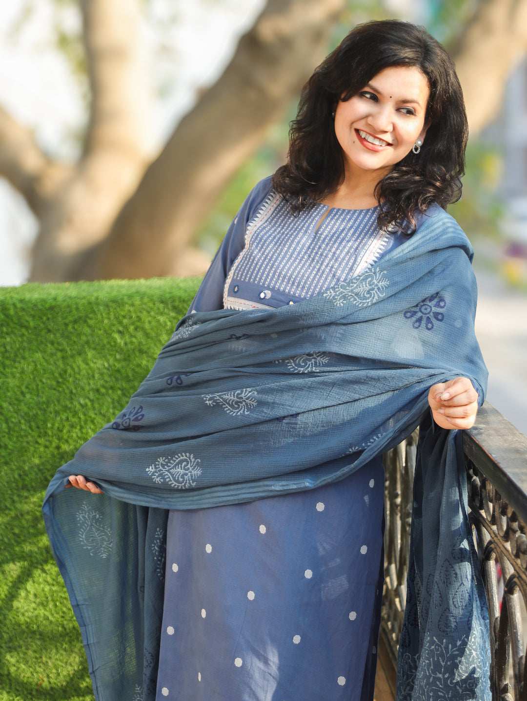 Pallavi Marble Blue South Cotton 3 Piece Set