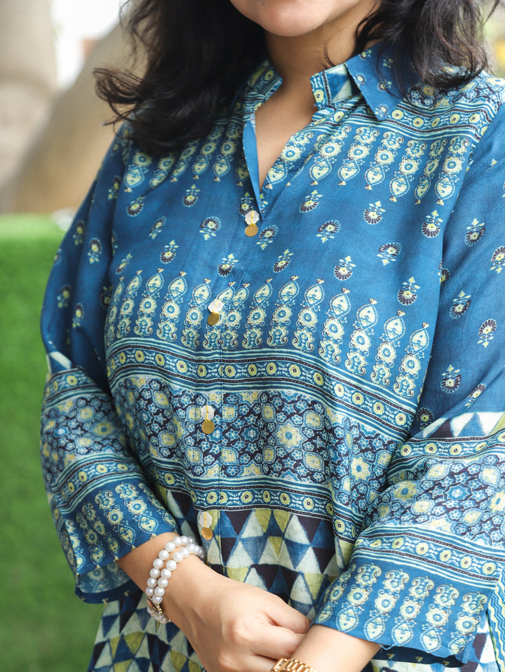 Raajvi Ocean Teal Digital Print Muslin Shirt
