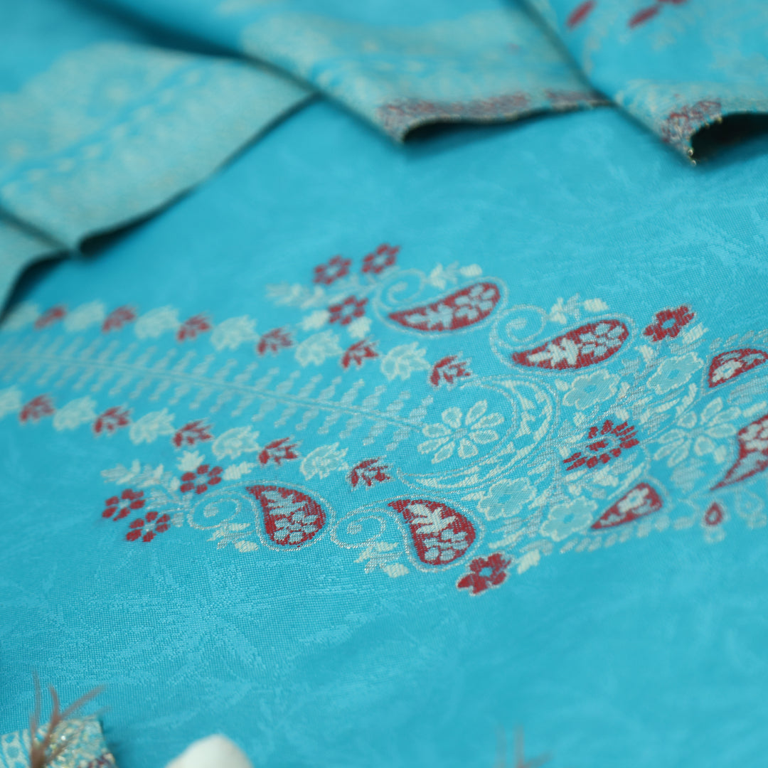 चारु Aqua Blue Defined By Thread and Zari Weaved Neck Semi Pashmina Winter Set