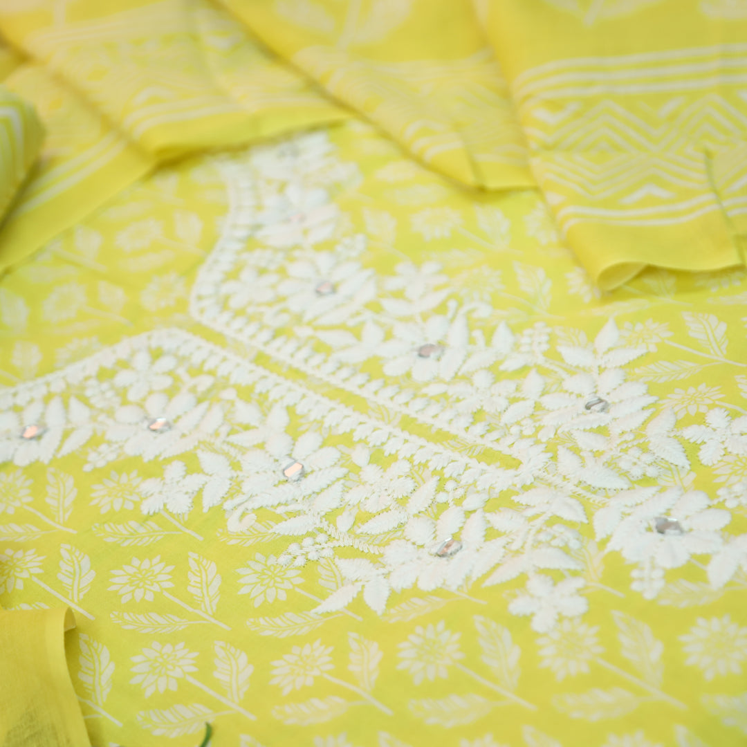 Aaruhi Corn Yellow Chikankari Inspired Neck Printed Cotton Set