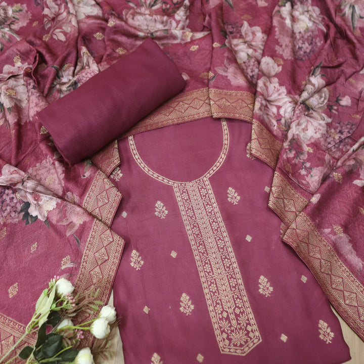 संभवी Mahogany Red Zari Weaved Neck and Hemline Work Semi Pashmina Winter Set