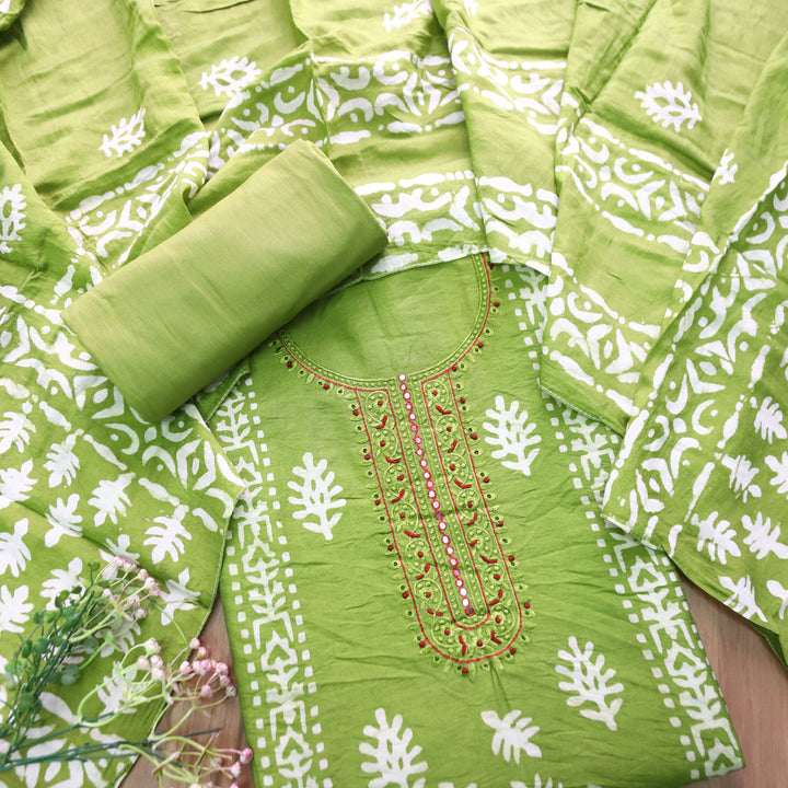 Rupali Leaf Green Thread Embroidered with Patra Modal Set