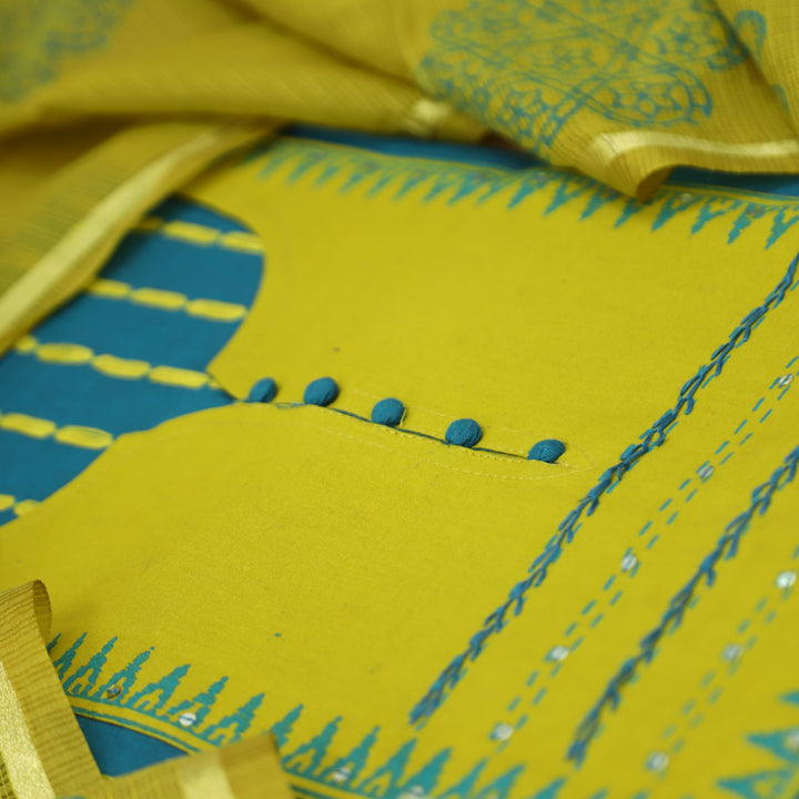 मुस्कानी Cerulean Teal Block Print with Potli Button Yoke Weaved Cotton Suit Set