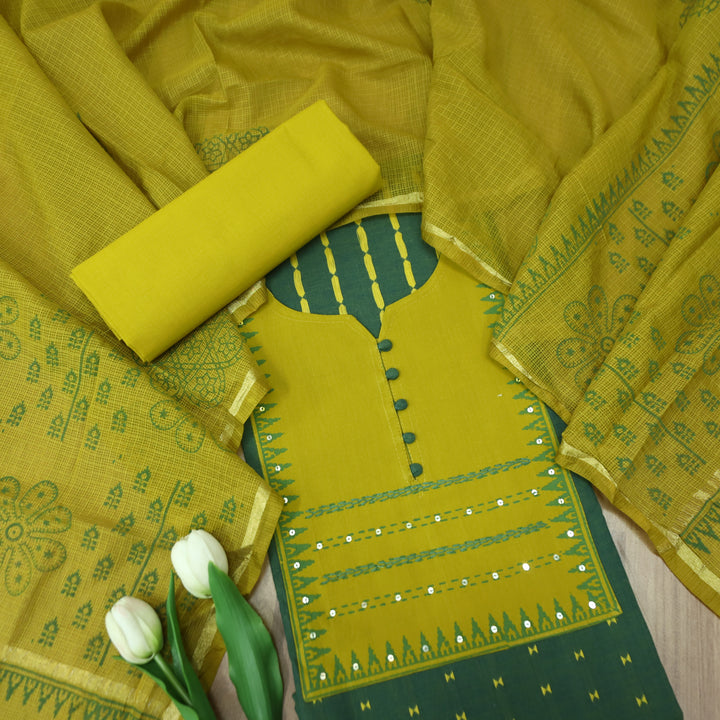 मुस्कानी Forest Green Block Print with Potli Button Yoke Weaved Cotton Suit Set