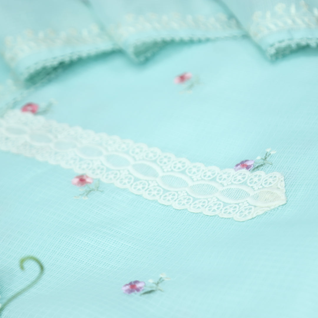 Fitoori Powder Blue Lace Patch with Floral Thread Embroidered Kota Doriya Suit Set