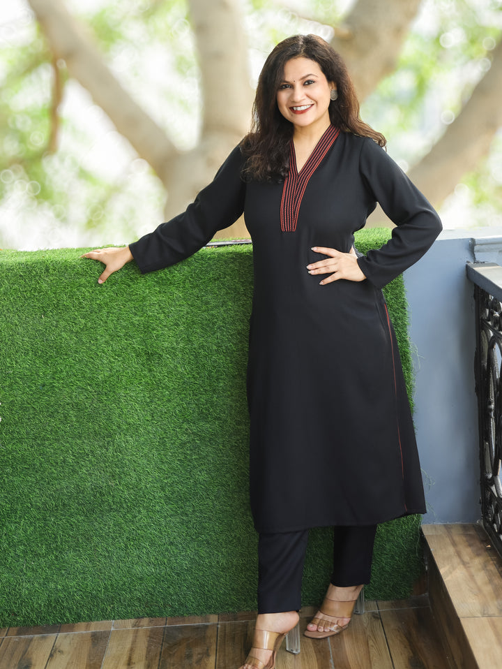 रश्मि Ebony Black V Neck with Anchor Thread Work Semi Pashmina Winter Kurti
