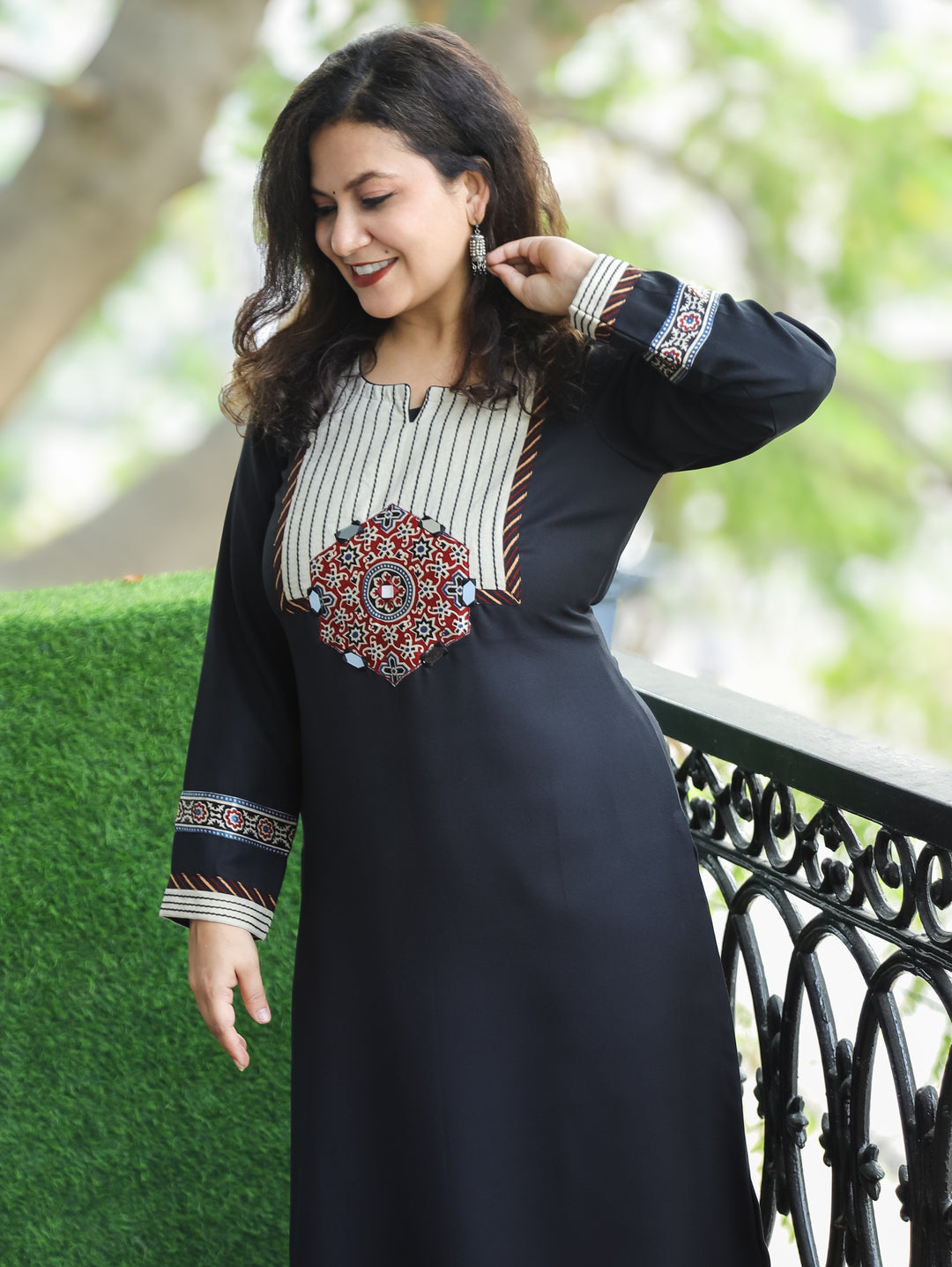 Sangini Black Yoke with Thread and Ajrak Applique Patch Semi Pashmina Winter Kurti