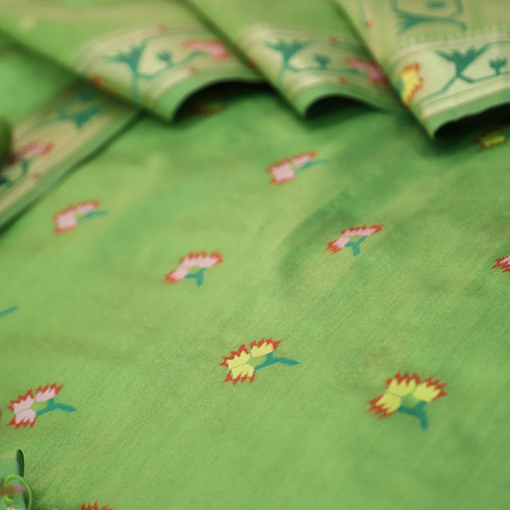 Taruṇi Fresh Green Jamdani Jacquard Weaved Paithani Inspired Tussar Silk Suit Set