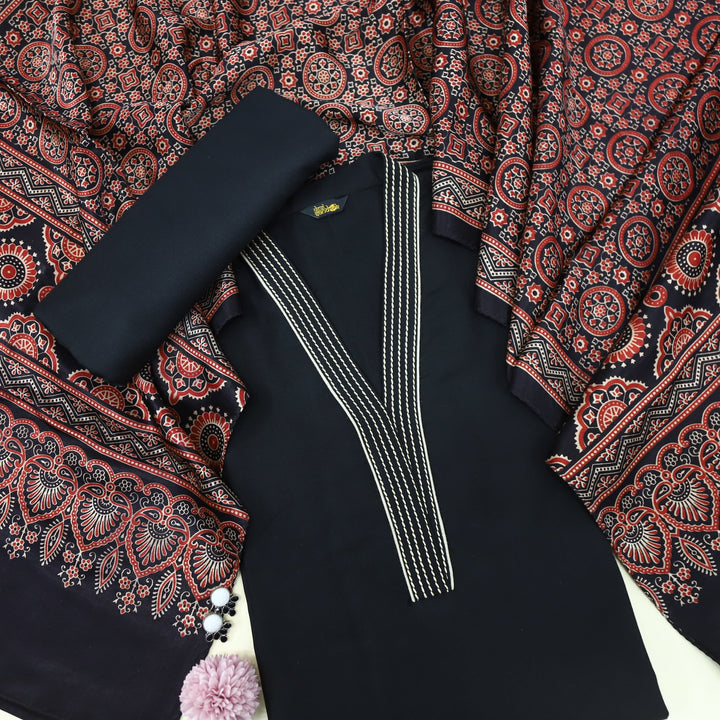 Satranga Ebony Black V neck Thread Work Cotton Flex Suit Set D2