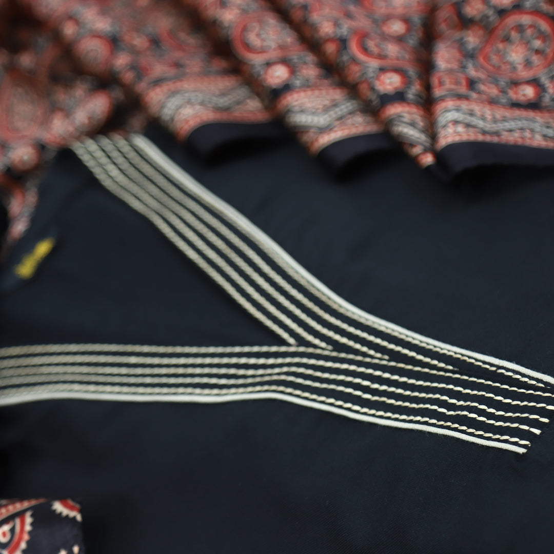 Satranga Ebony Black V neck Thread Work Cotton Flex Suit Set D2