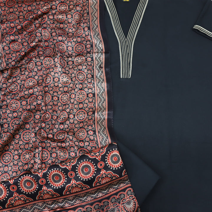 Satranga Ebony Black V neck Thread Work Cotton Flex Suit Set D2