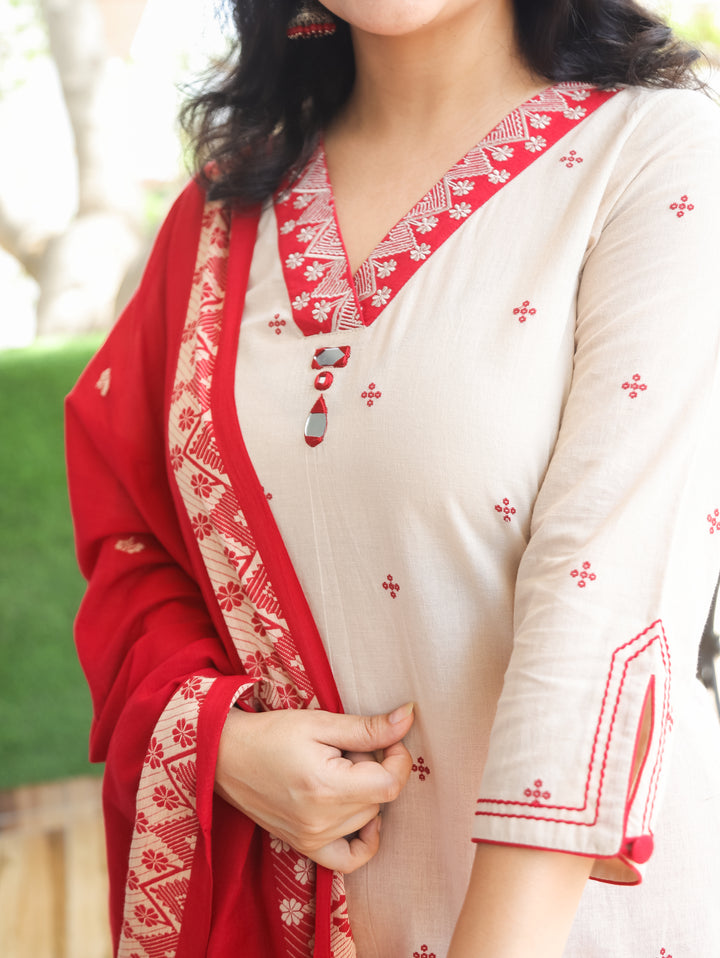 Emily Beige with Red Weaved South Cotton 3 Piece Set