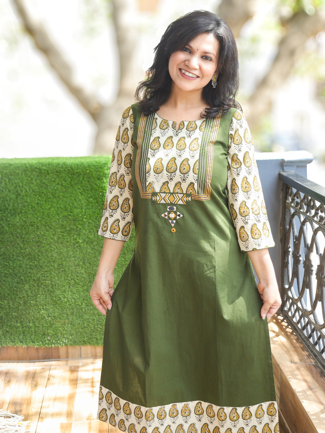 Purvi Macha Green Block Print Yoke Cotton Kurti