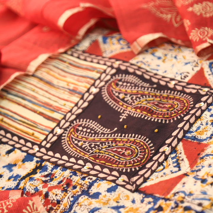 Sufna Coral Orange Paisley Print Yoke Kalamkari Printed Cotton Set
