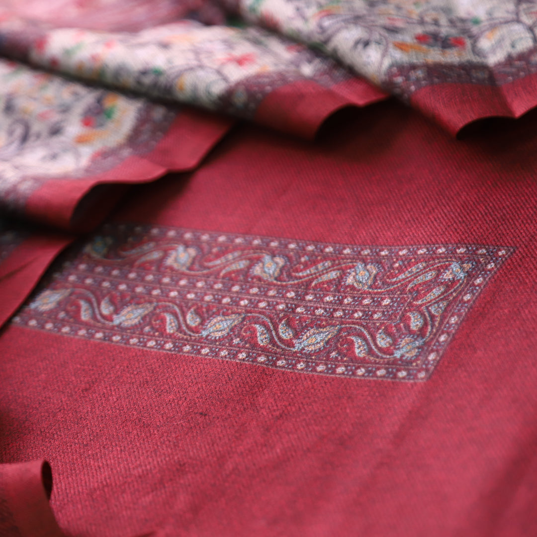 रोहिणी Berry Red Digital Kanni Printed Hem Semi Pashmina Winter Set