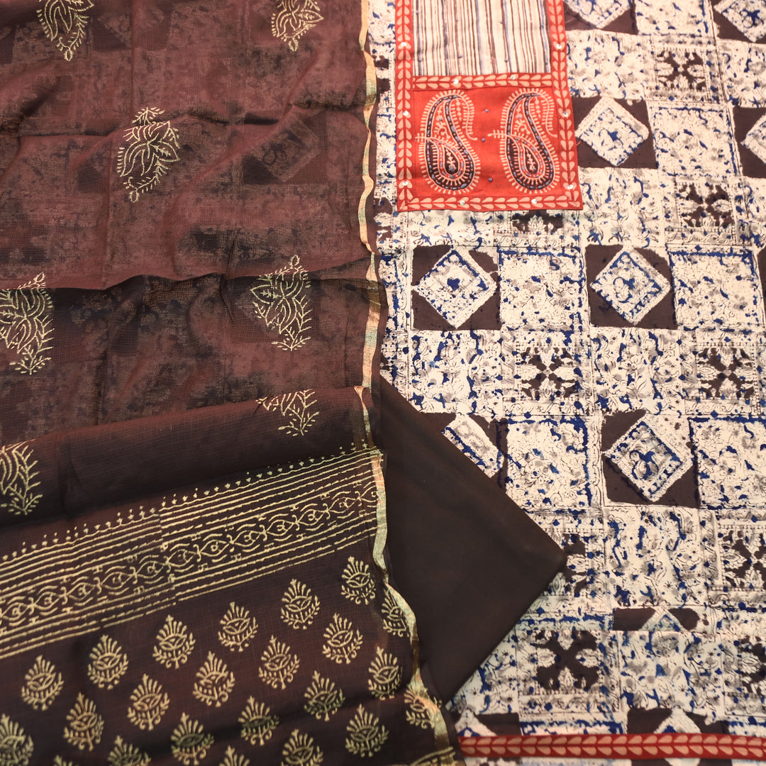Sufna Faded Black Paisley Print Yoke Kalamkari Printed Cotton Set